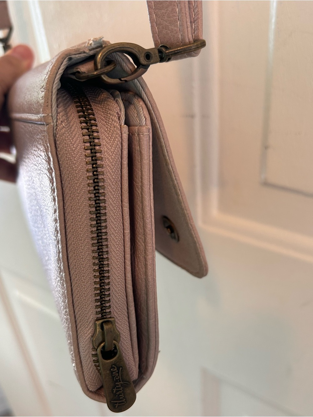 Thirty One Crossbody Flap Bag in light beige tan color - Picture 6 of 12